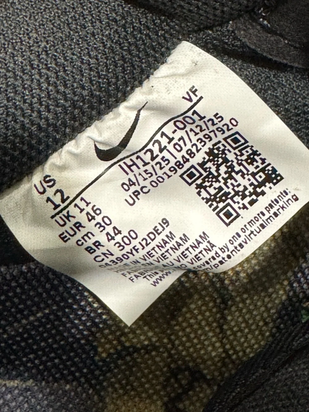 Size 12 - Realtree x Nike Air Force 1 Low Black Camo - Picture 7 of 7